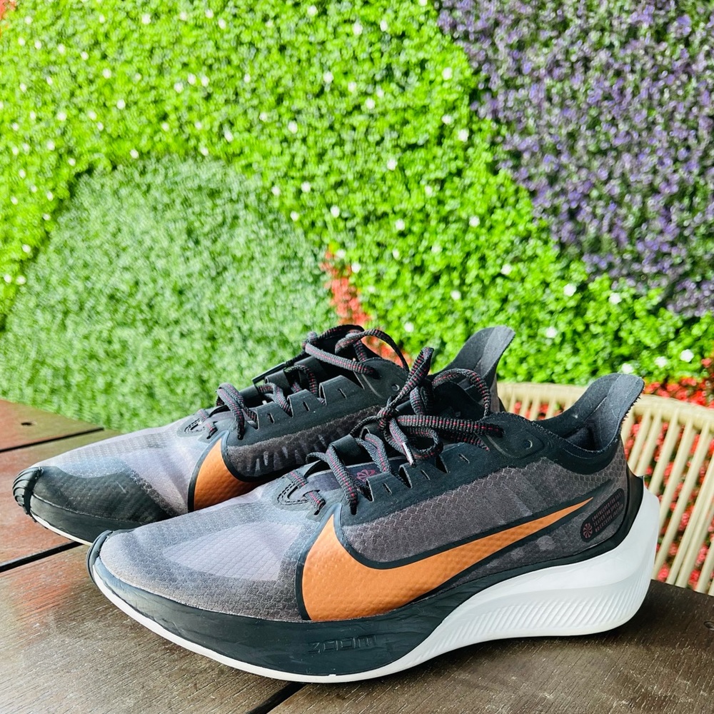 Nike Zoom gravity running shoe for women